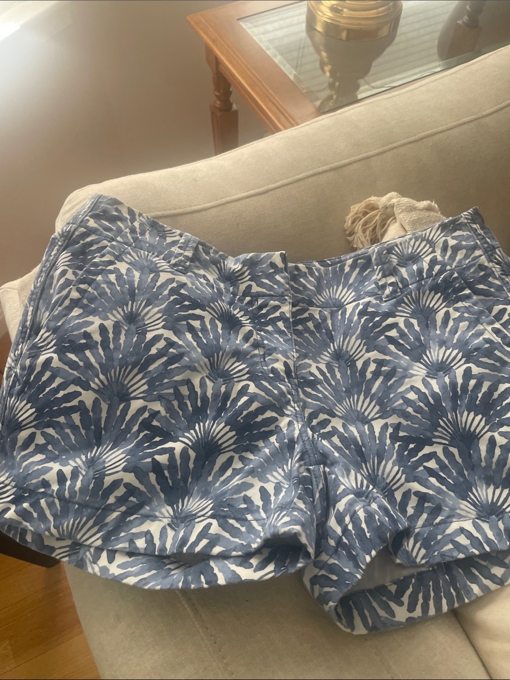 Vineyard Vines Blue and White Fan-Print Bermuda Shorts